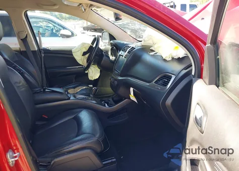 2016 Dodge Journey Crossroad Plus z USA, uszkodzony, nr VIN 3C4PDCGBXGT207164